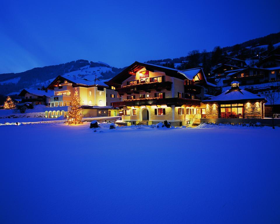 Hotel Hubertus Brixen im Thale Zewnętrze zdjęcie